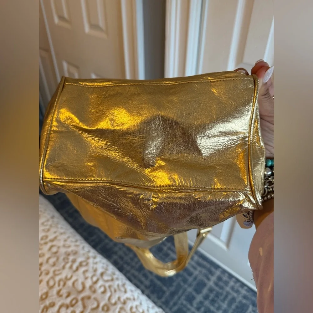 Victoria's Secret Metallic Gold Tote Bag Y2K 
Victoria’s Secret Angels 2.000s - Picture 12 of 14